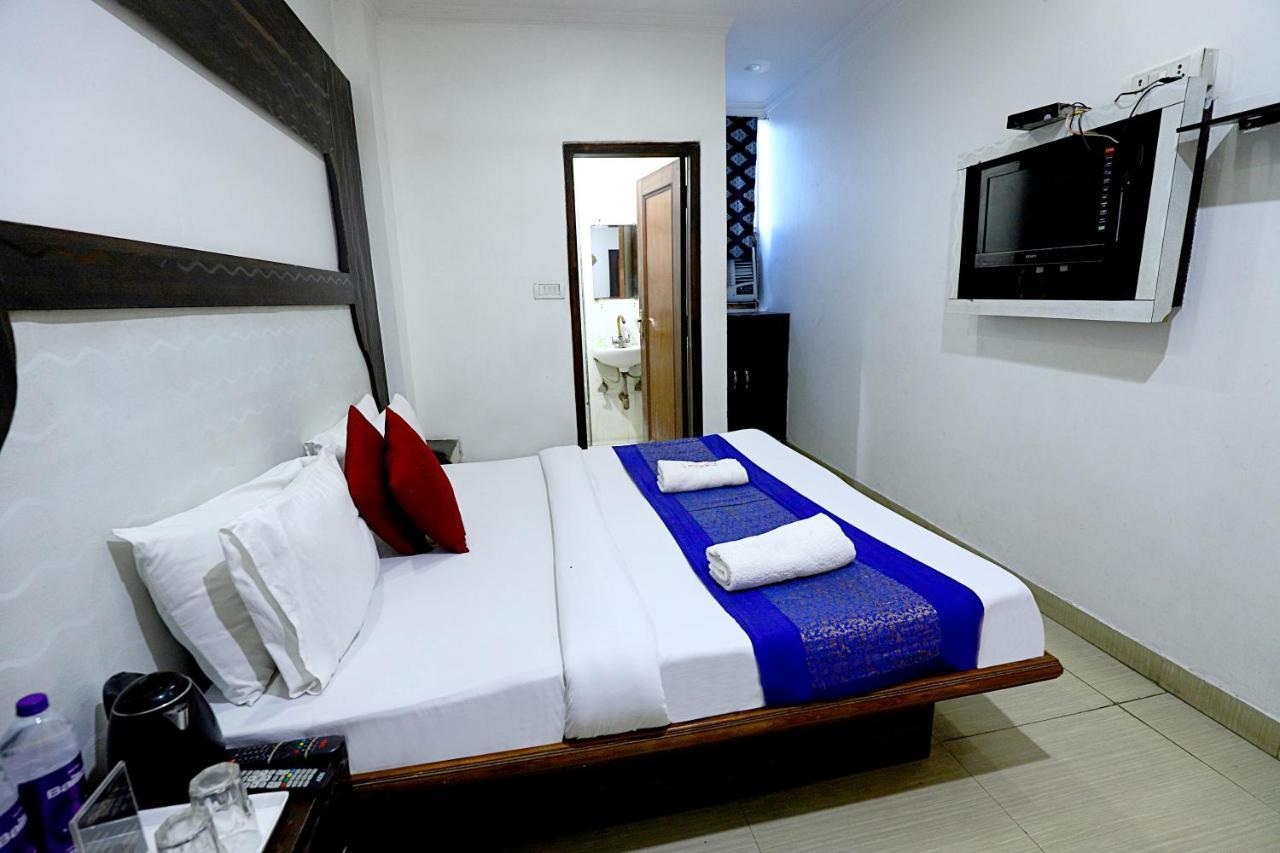 Hotel Nityaa Suites Νέο Δελχί Εξωτερικό φωτογραφία