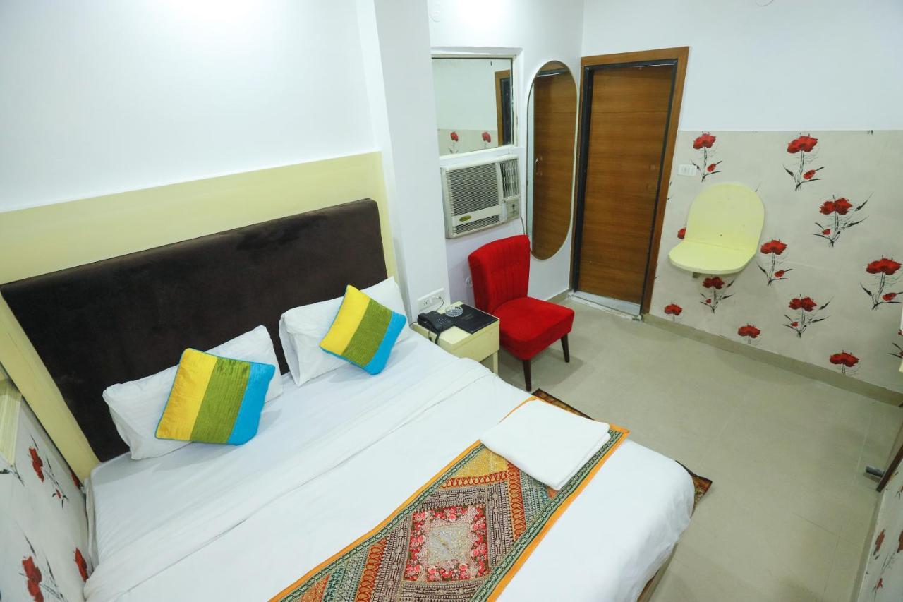 Hotel Nityaa Suites Νέο Δελχί Εξωτερικό φωτογραφία