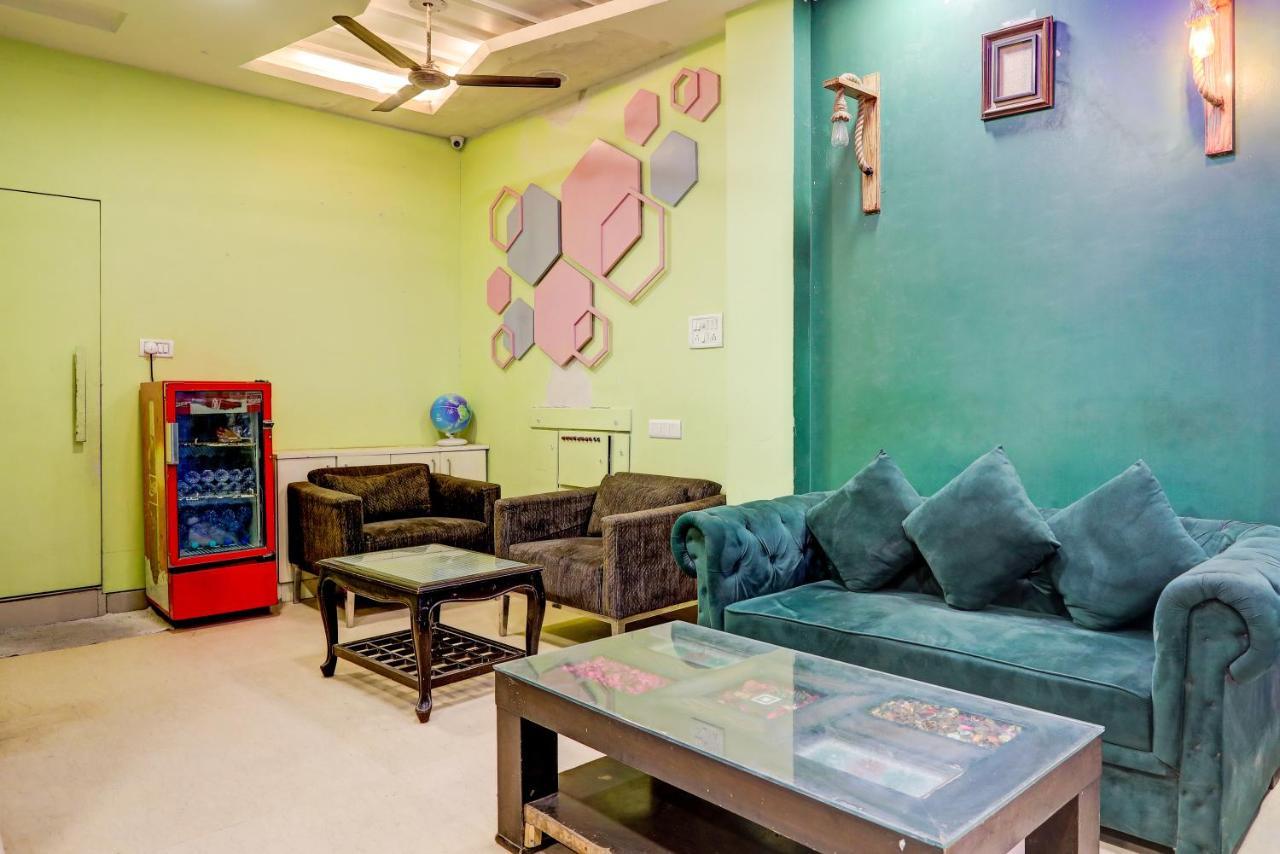 Hotel Nityaa Suites Νέο Δελχί Εξωτερικό φωτογραφία