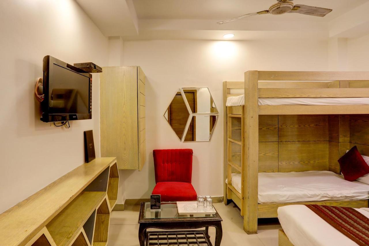 Hotel Nityaa Suites Νέο Δελχί Εξωτερικό φωτογραφία